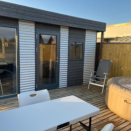 Adorable Tiny House In Reykjavik Vila Exterior foto